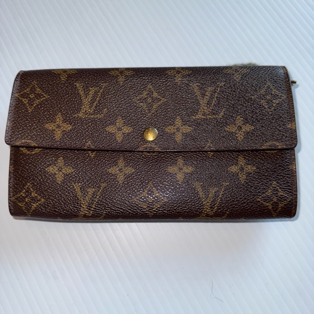 Louis Vuitton Monogram Porte Monnaie Wallet